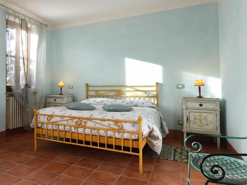 La Madonnina Agriturismo Dore Alba  Exterior photo
